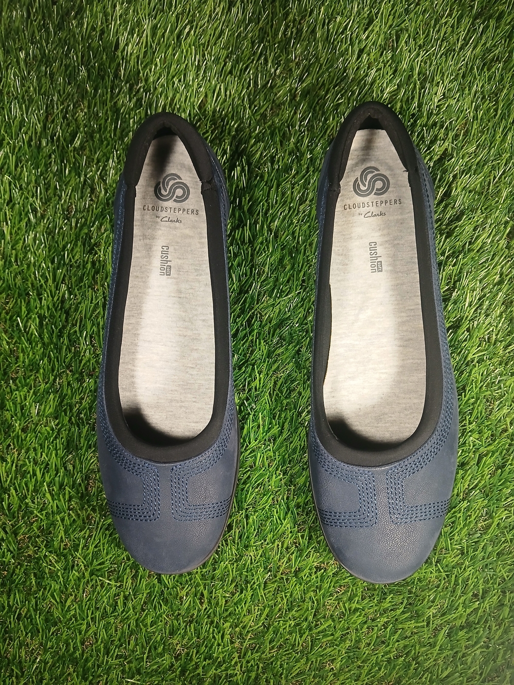 Clarks Cloudsteppers Navy Blue Flats